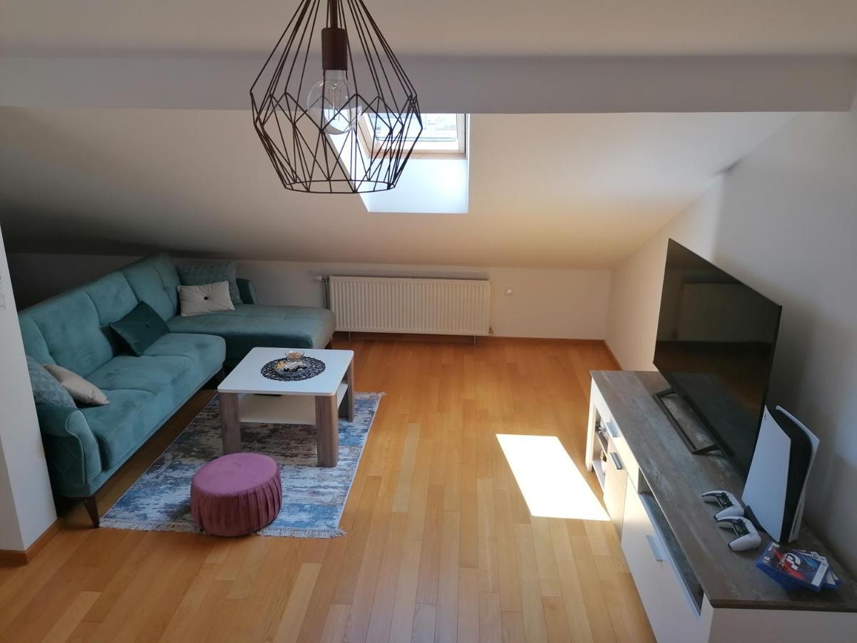 Sofija Apartment บันยาลูกา ภายนอก รูปภาพ